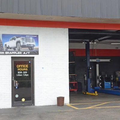 imgi_41_Tire-Plus-Service-Zone_eeb0a5947633973ae4a08362ad5a6132